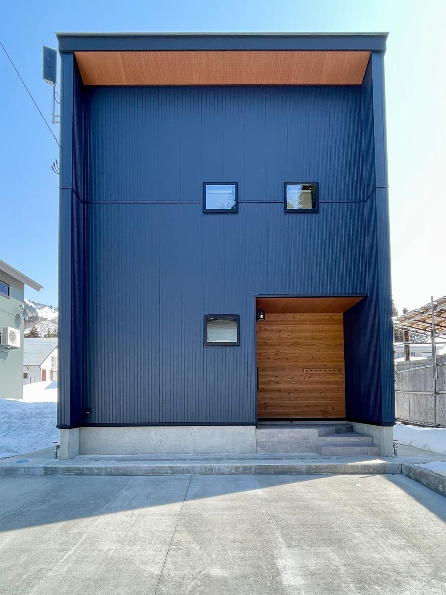 Spruce * Yuzawa (Niigata)